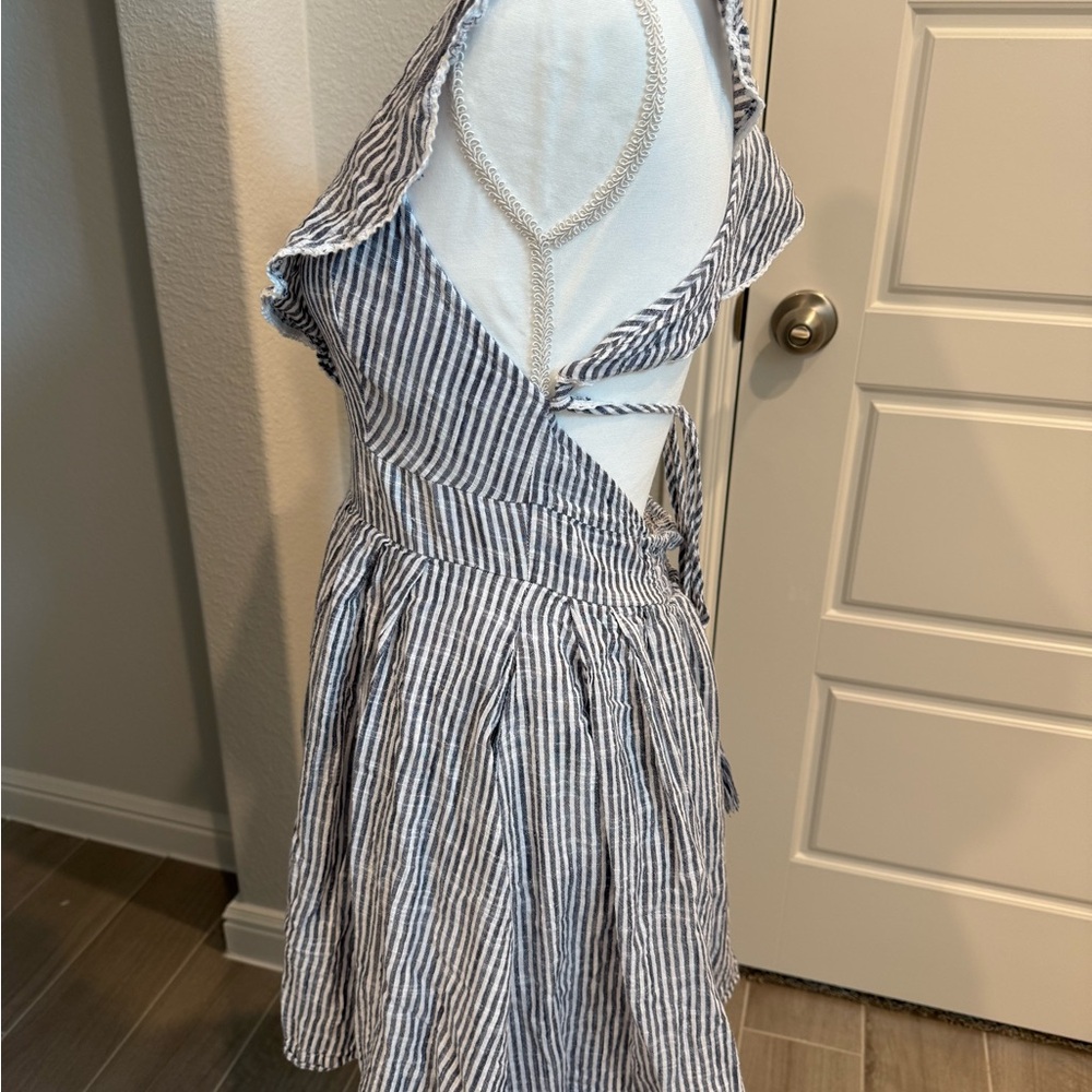 Striped Ruffle V-Neck Dress - Picture 5 of 5